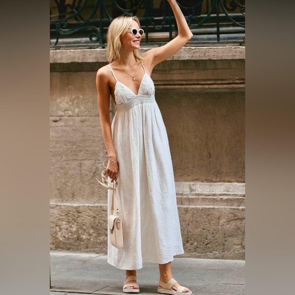 Zara NWT, Ecru Crochet Dress